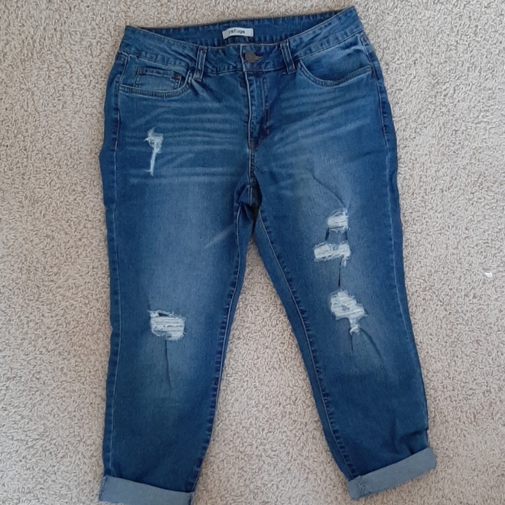 Ripped Refuge jeans
